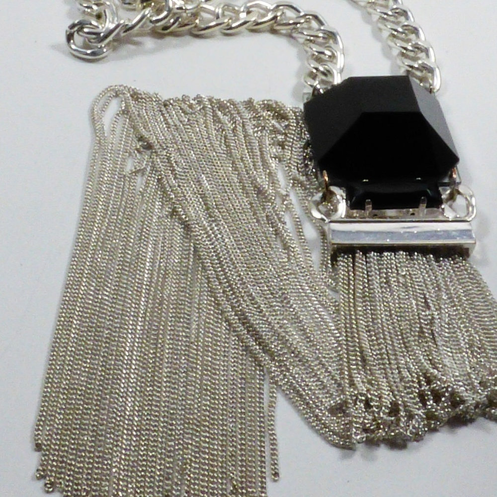 SILVER TONE METAL SUPER LONG LINK FRINGE BLACK STONE FASHION NECKLACE